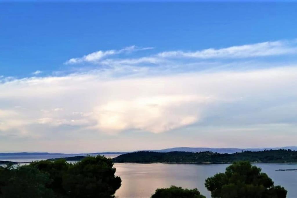 Wood & Stone Dream View House B Villa Diaporos Luaran gambar